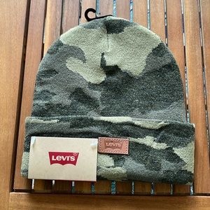 Levi’s Green Camo Hero Leather Patch Cuffed Beanie